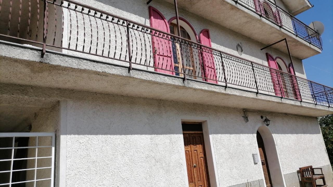 Casa Vacanze "Ellen" Bianchi Exterior foto